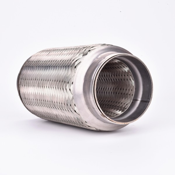 Flexible-pipes-with-inner-briads.jpg